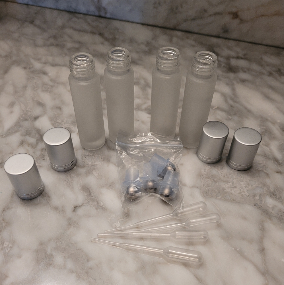 Glass roller bottles for essential oils